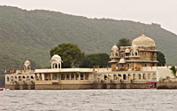 jag mandir palace, udaipur, rajasthan, india